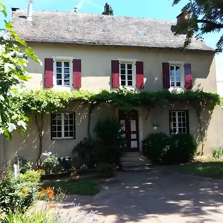Sous Les Deux Arbres Hébergement de vacances